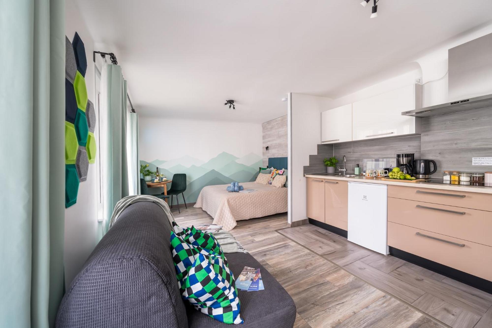 Green Garden & Private Parking Apartments With Playground 리가 외부 사진