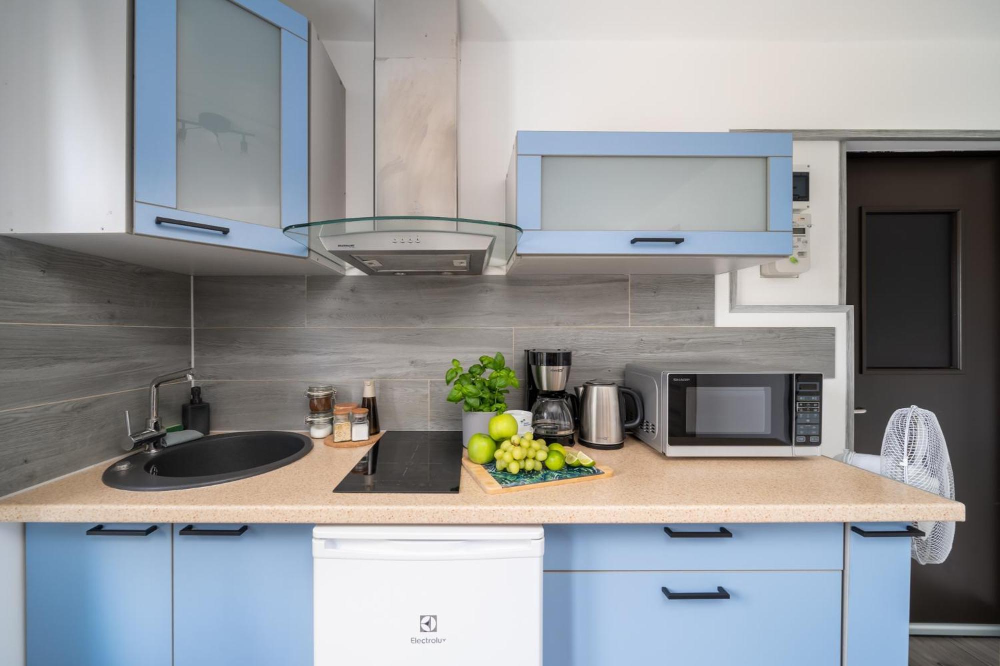 Green Garden & Private Parking Apartments With Playground 리가 외부 사진