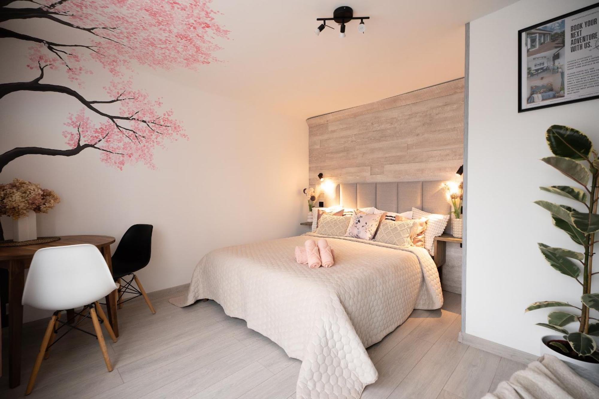 Green Garden & Private Parking Apartments With Playground 리가 외부 사진