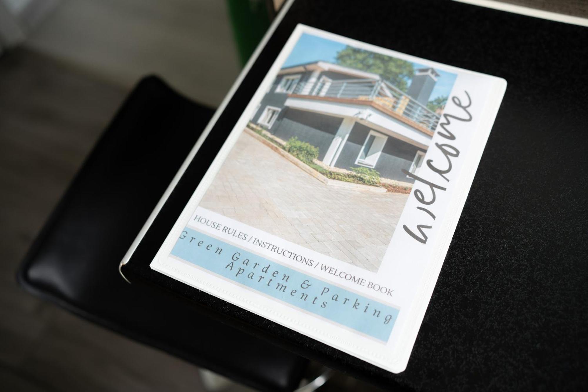 Green Garden & Private Parking Apartments With Playground 리가 외부 사진